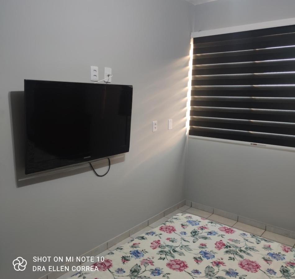 דירות Apartamento Caldas Novas- 8 Adultos מראה חיצוני תמונה